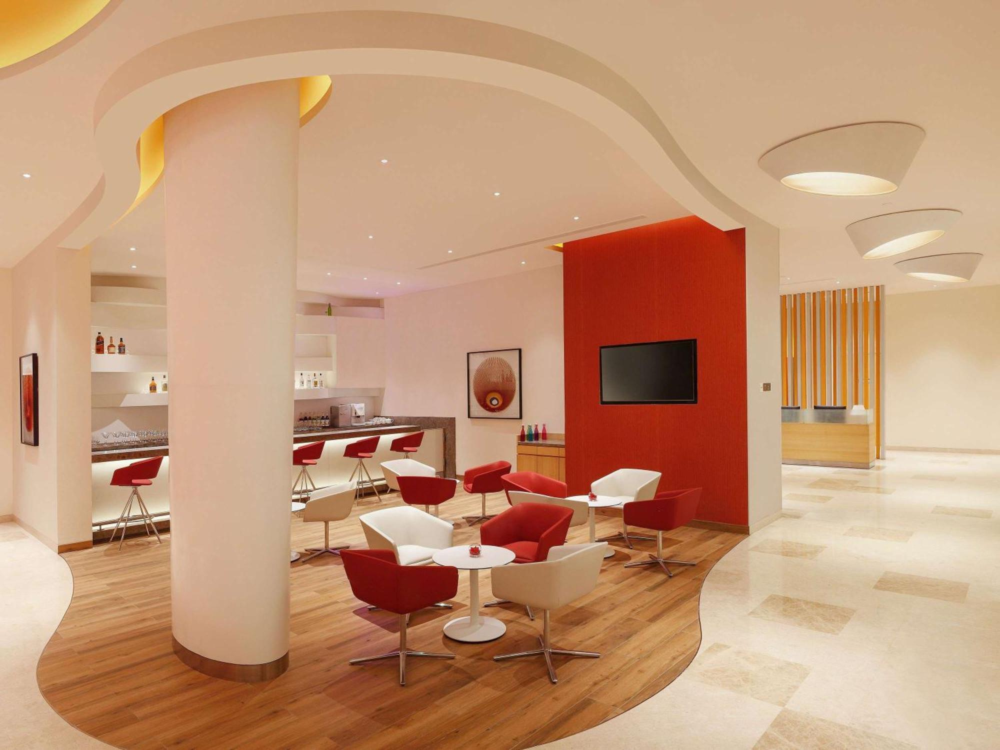 Ibis Coimbatore City Centre - An Accor Brand Extérieur photo