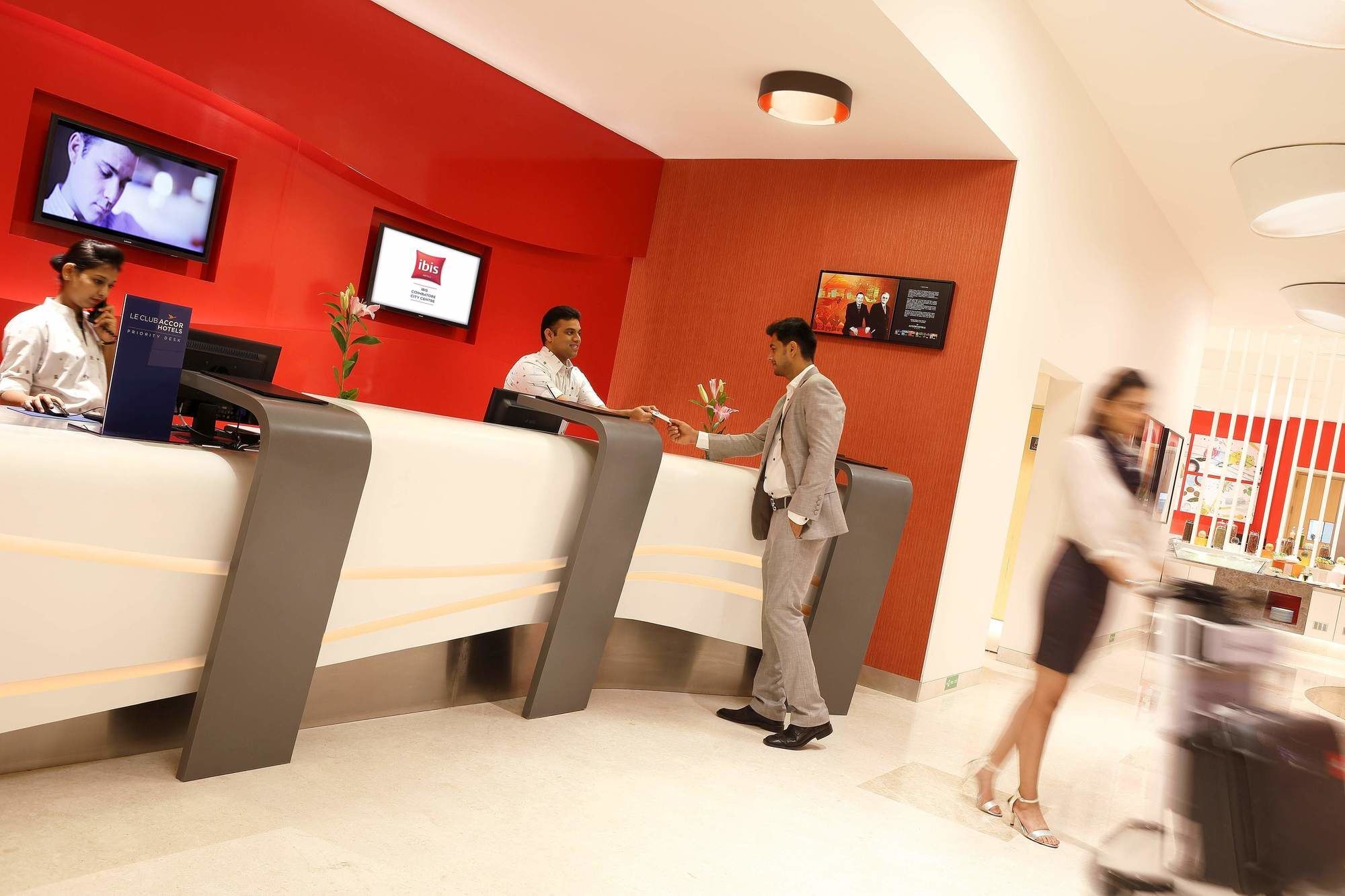 Ibis Coimbatore City Centre - An Accor Brand Extérieur photo